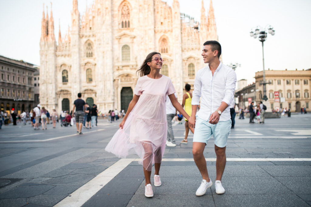 Colombianos viajando a Europa — MCL Travel